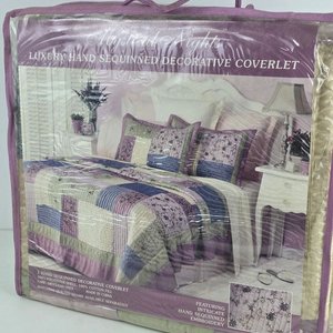 Juego de Cubrecama Luxury Linens Queen "Mystical Nights" con Fundas Bordadas - imagen 5