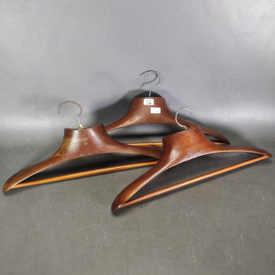 Item 15867 - Image 1