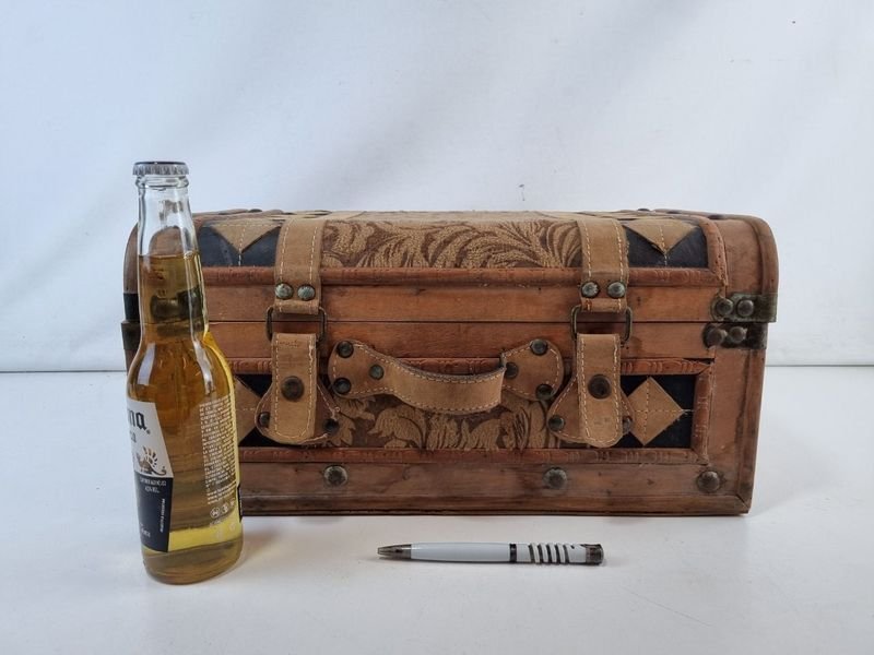 Item 842718 - Image 4