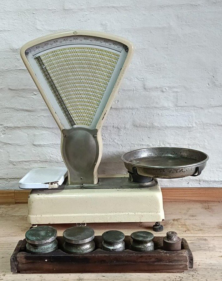 Balanza Mecánica Berkel con Cepo y 5 Pesas de Bronce y Hierro