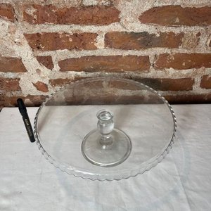 Plato para Tortas y Postres de Vidrio con Pie Central - imagen 3