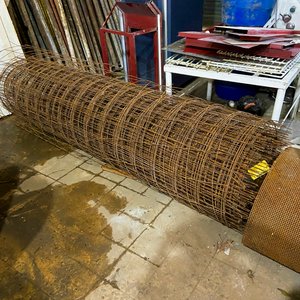 Rollo de Malla Metálica Oxidada para Construcción - imagen 2