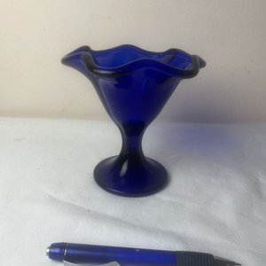 Copa de Vidrio Azul Cobalto - Adorno o Dulcera - imagen 3