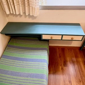 Estante Aéreo con Dos Cajones para Dormitorio - imagen 3