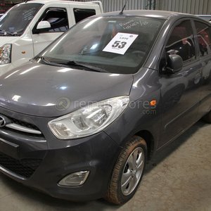 Hyundai Grand i10 Gris - Interior y Exterior - imagen 4