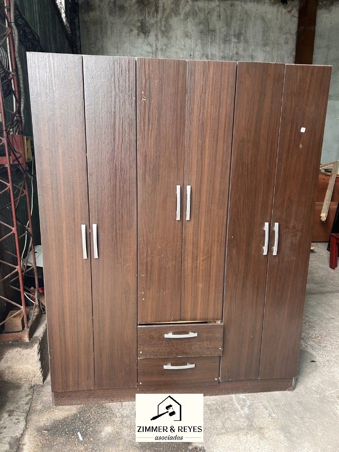 Ropero de MDF con 6 Puertas y 2 Cajones
