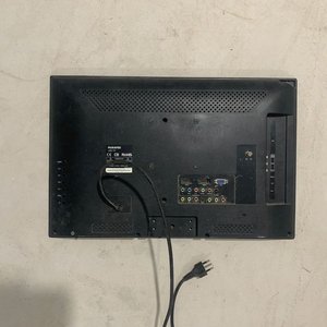Televisor Panavox Negro con Entradas HDMI, VGA y USB - imagen 5
