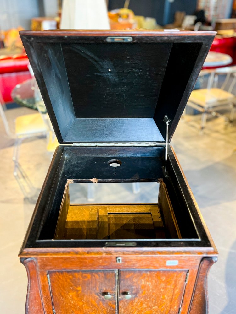 Item 500904 - Image 1