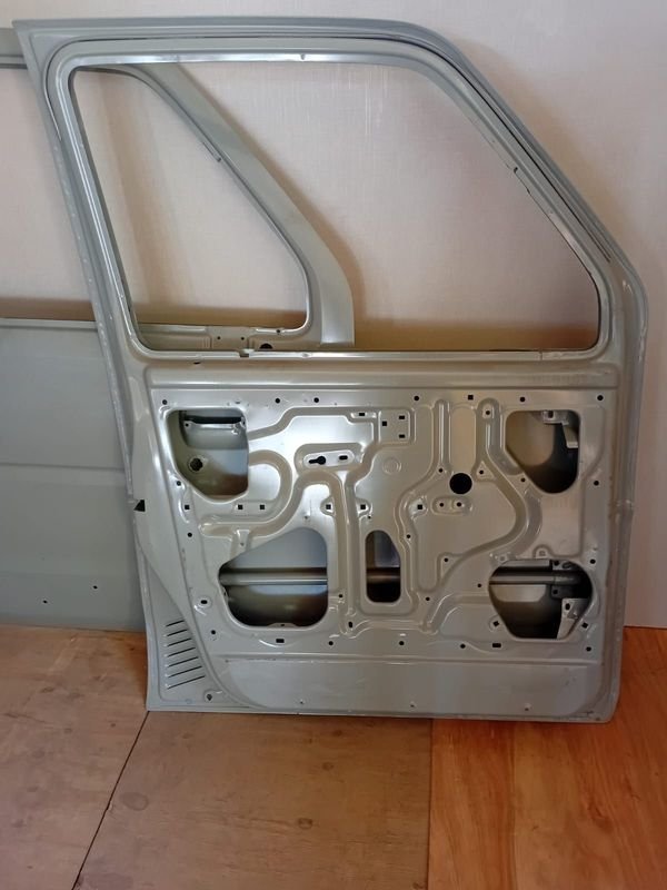 Item 894328 - Image 1