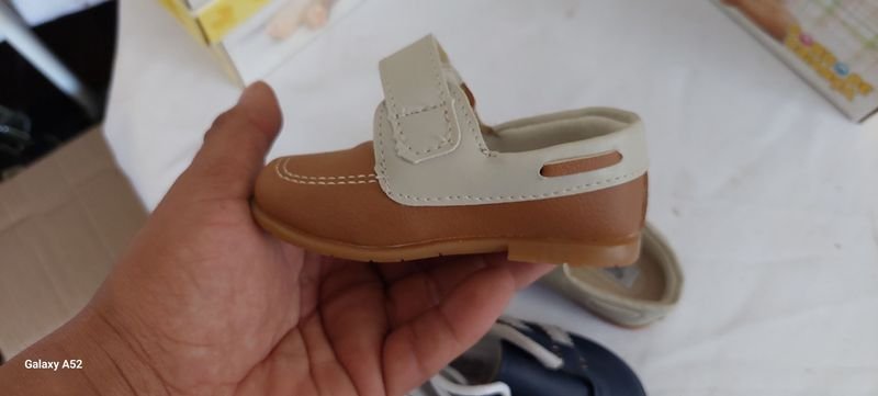Calzado de Talla 18 en Venta - imagen 5