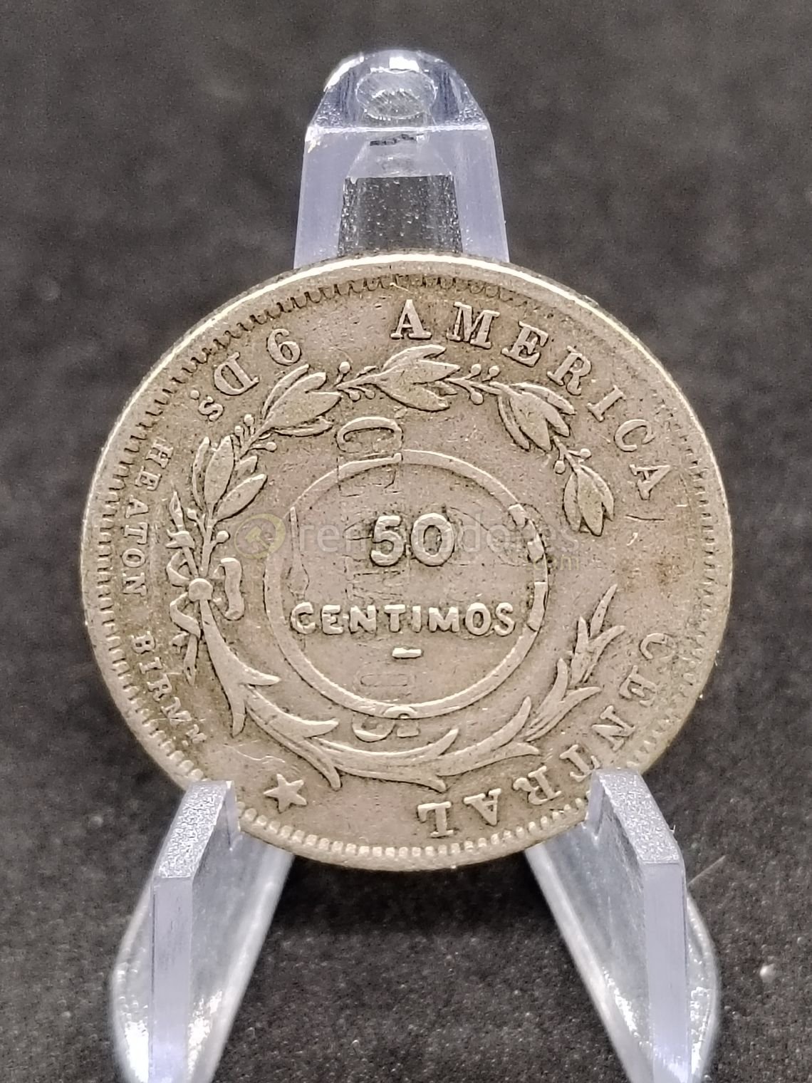 Moneda Antigua de 50 Centésimos de América Central