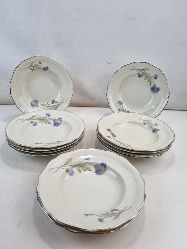 Set de 12 Platos Hondos Hutschenreuther Selb Bavaria Weimar con Cardos Azules