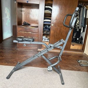 Máquina de Ejercicio Combinada Body Crunch: Remo y Bicicleta - imagen 6