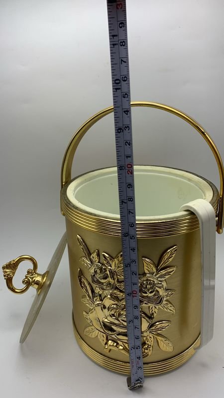 Hielera vintage dorada para helados - imagen 2