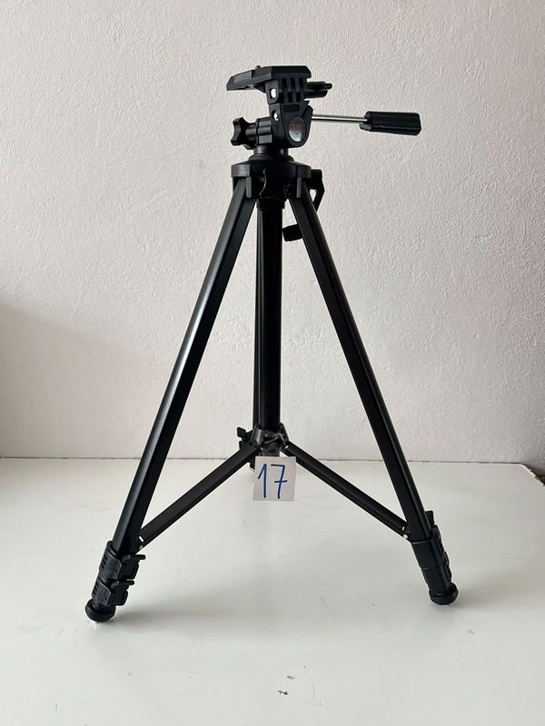 Trípode Profesional Extensible Negro