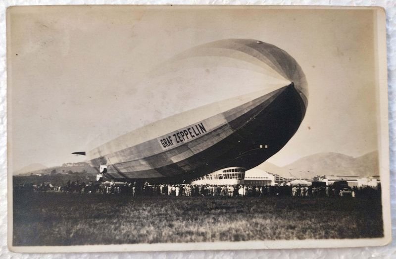 Lote anterior: Tarjeta Postal Fotográfica Dirigible Graf Zeppelin