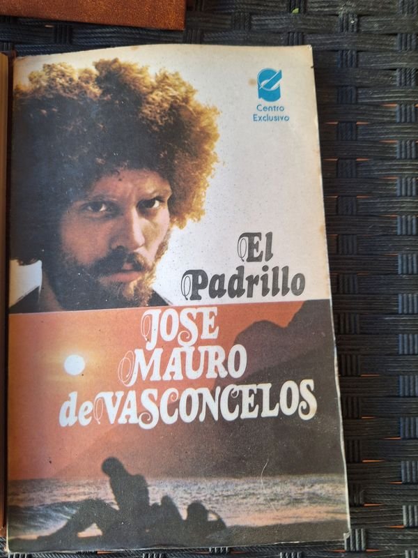 Item 879824 - Image 1