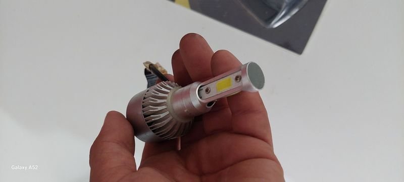 Espejo con luz LED y aleta de tiburón - imagen 4
