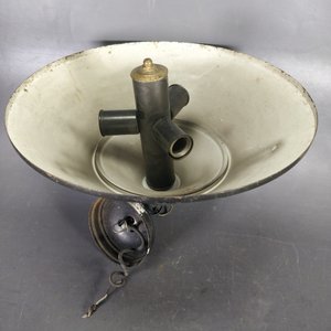 Colgante de Techo Metálico con Tres Luces y Detalles Dorados - imagen 5