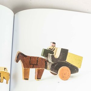 Aladin: Juguetes transformables de Joaquín Torres García, de tapa dura. - imagen 2