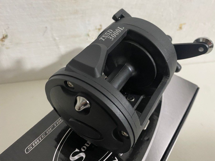 Reel rotativo 3000L caja negra MR-67 - imagen 4