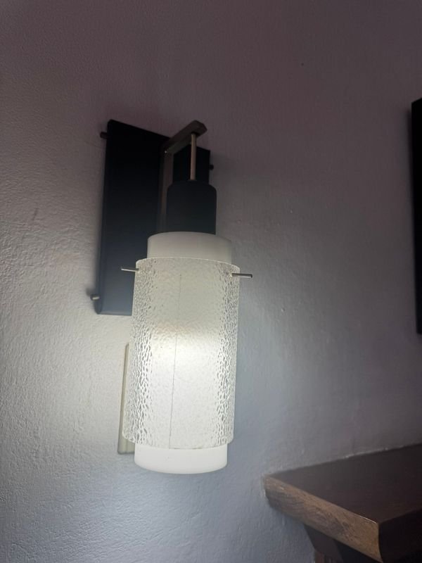 Par de apliques de pared en acrílico Mid-century - imagen 3