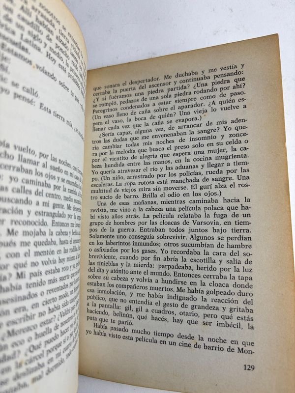 Colección de libros en español de autores latinoamericanos - imagen 14