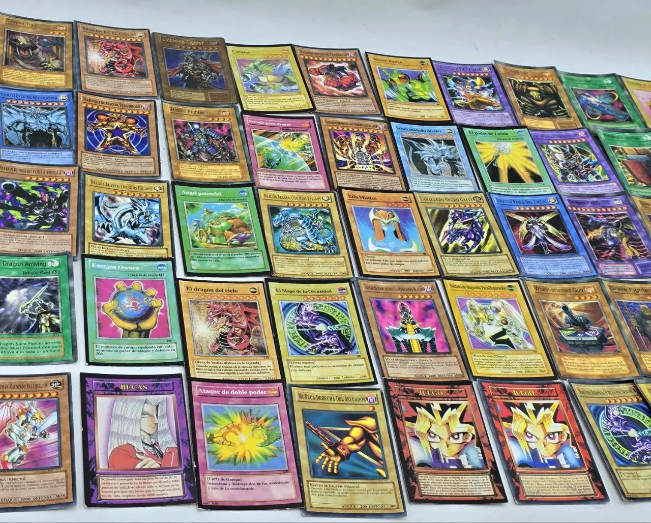 Colección de Cartas Yu-Gi-Oh! - 74 Unidades