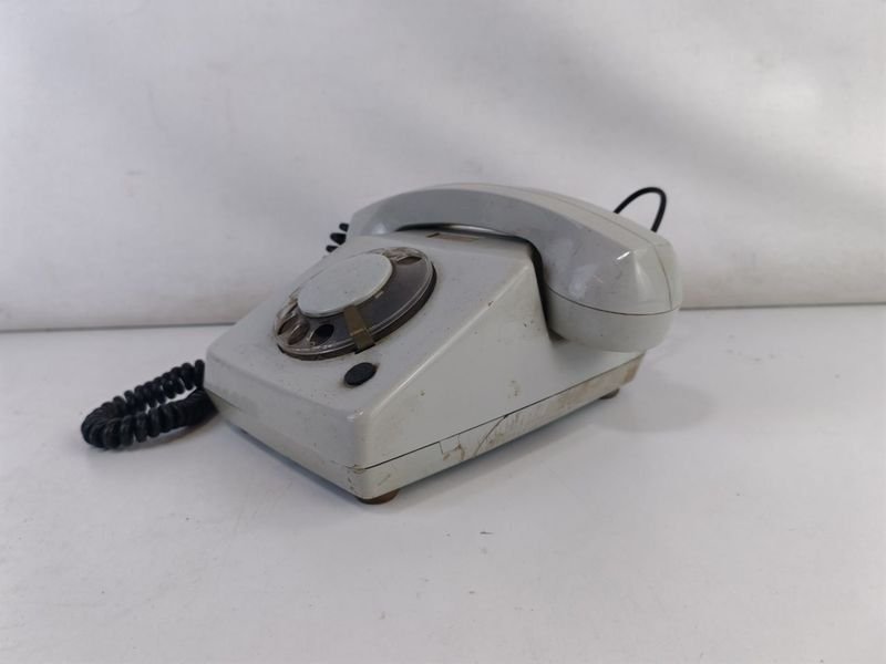 Teléfono Vintage con Accesorios - imagen 4