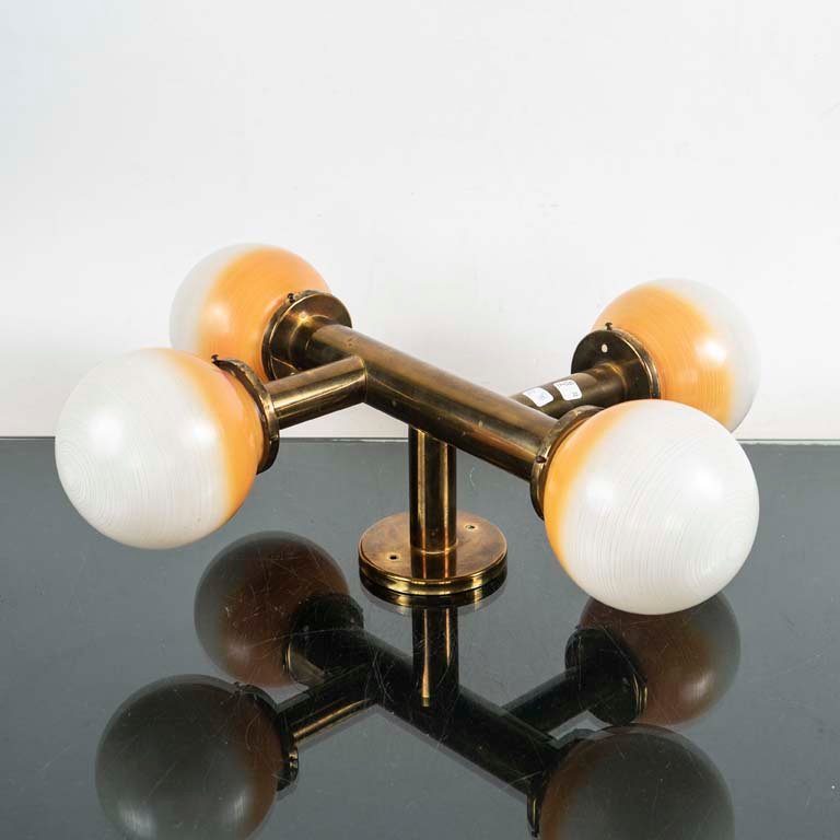 Item 2112549 - Image 0