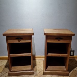 Par de Mesas de Luz Rústicas de Madera con Cajón y Estantes - imagen 3