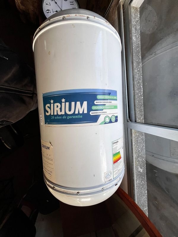 Calefón Sirium de 40 Litros con 20 Años de Garantía