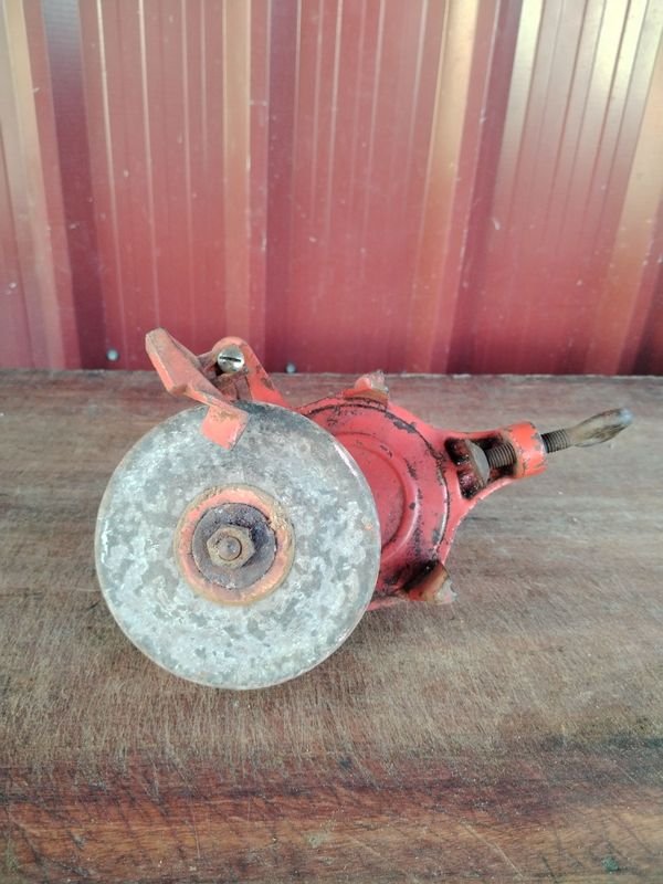 Item 844981 - Image 1