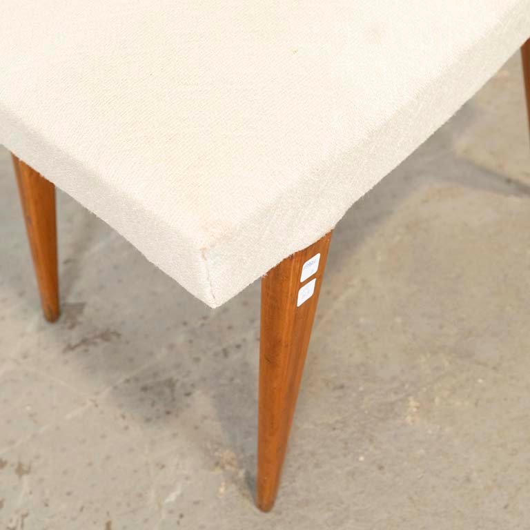 Item 2101858 - Image 1