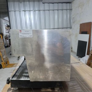 Máquina de Café Profesional Latina Veigal Usada - imagen 4