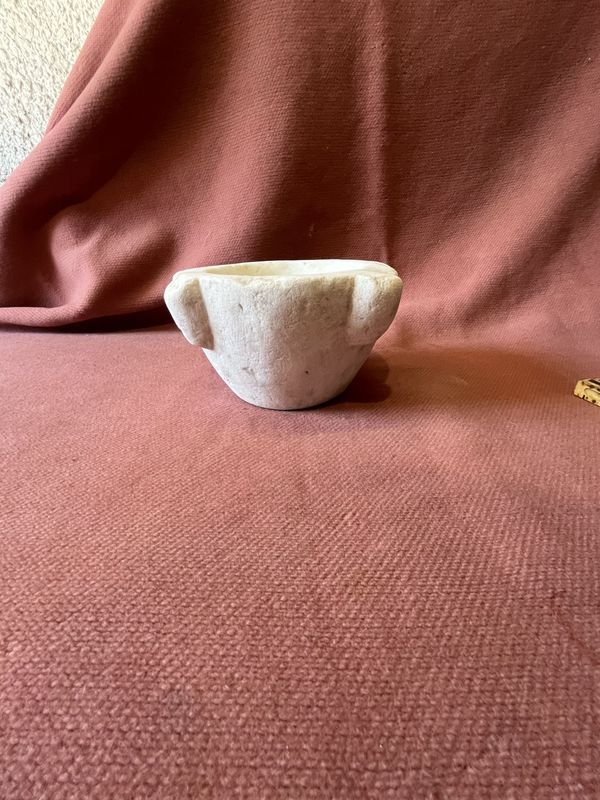 Antiguo mortero de marmol con mano de madera - imagen 5