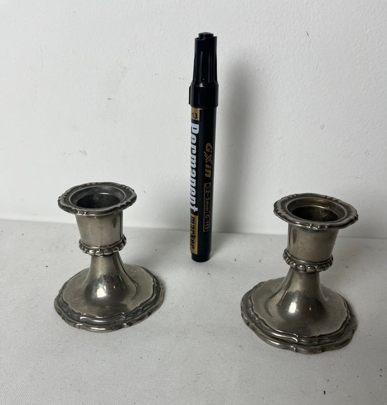 Candelabros y Marcadores de Plástico - imagen 2