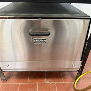 Anafe Industrial 4 Fuegos con Horno Acamax Tomasi - imagen 3
