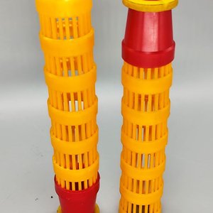 Lote de 2 Anzueleras Plásticas Amarillas y Rojas - imagen 1