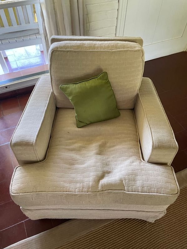 Sillon Comedore en Excelente Estado - imagen 9