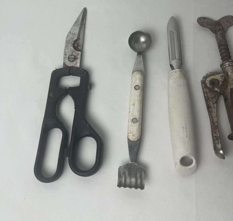 Utensilios de cocina en buen estado - imagen 5