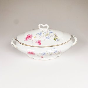 Guisera Antigua de Porcelana Alemana KPM con Tapa y Flores - imagen 2