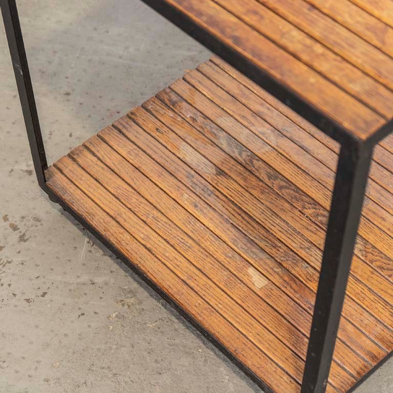 Mesita bar rodante con estructura metálica y tapa de roble - imagen 3