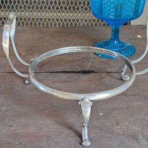 Frutera de Cristal Azul con Soporte Metálico Estilizado - imagen 6