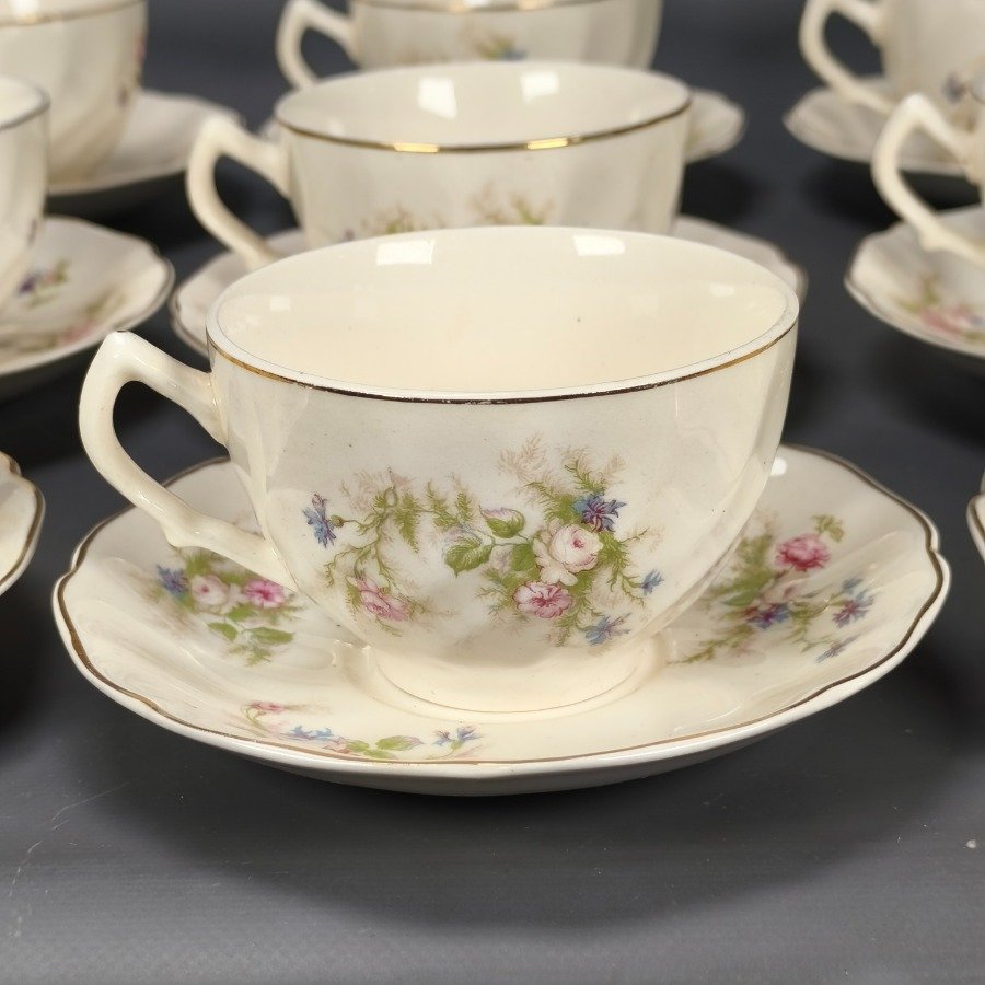 Servicio de té y café, platos de porcelana y accesorios - imagen 20