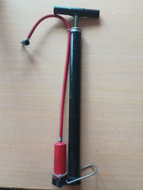 Inflador de mano manual para inflar neumáticos - imagen 2