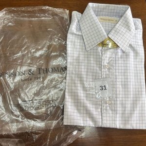 Lote siguiente: Camisa Benson & Thomas Talle 38 Cuadros Azules Nueva
