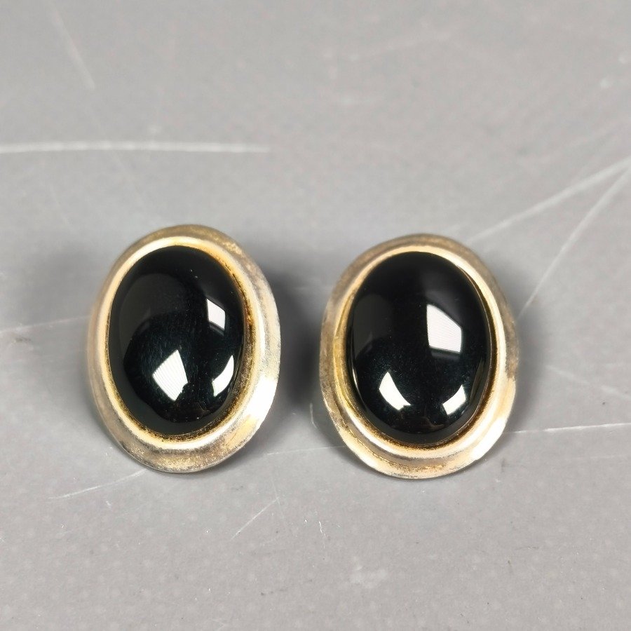 Item 16445 - Image 2