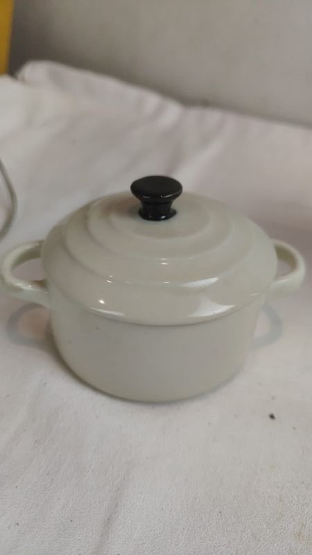 Azucarera y Tetera de Porcelana Alemana con Camisa en Metal para Picnic - imagen 3