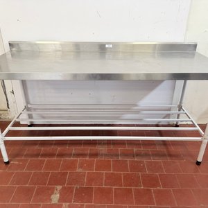 Lote siguiente: Mesada de Acero Inoxidable con Estructura y Estante Inferior